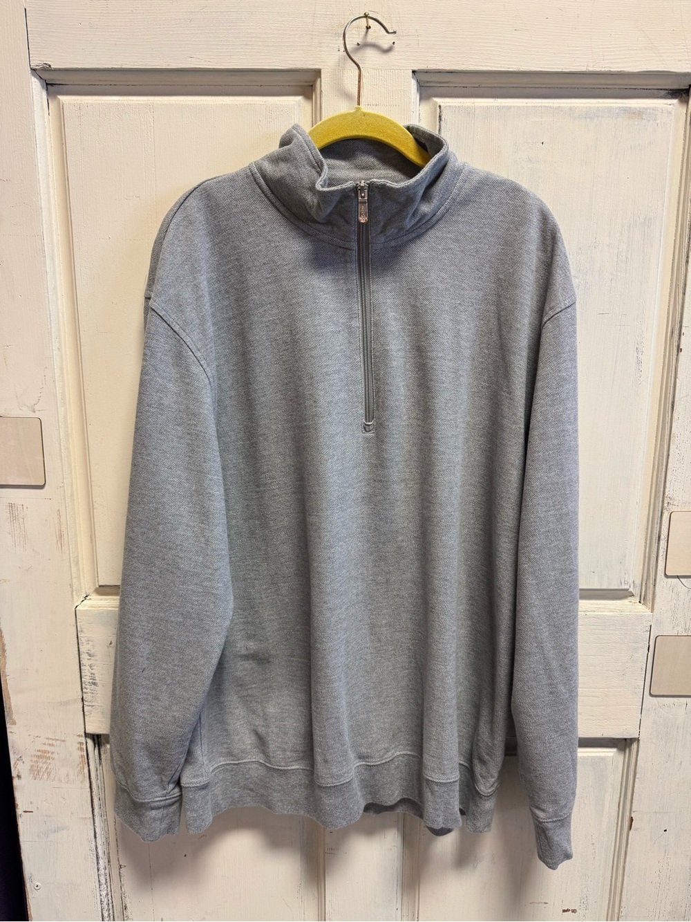 Men’s Izod Light Gray Half-Zip Sweater